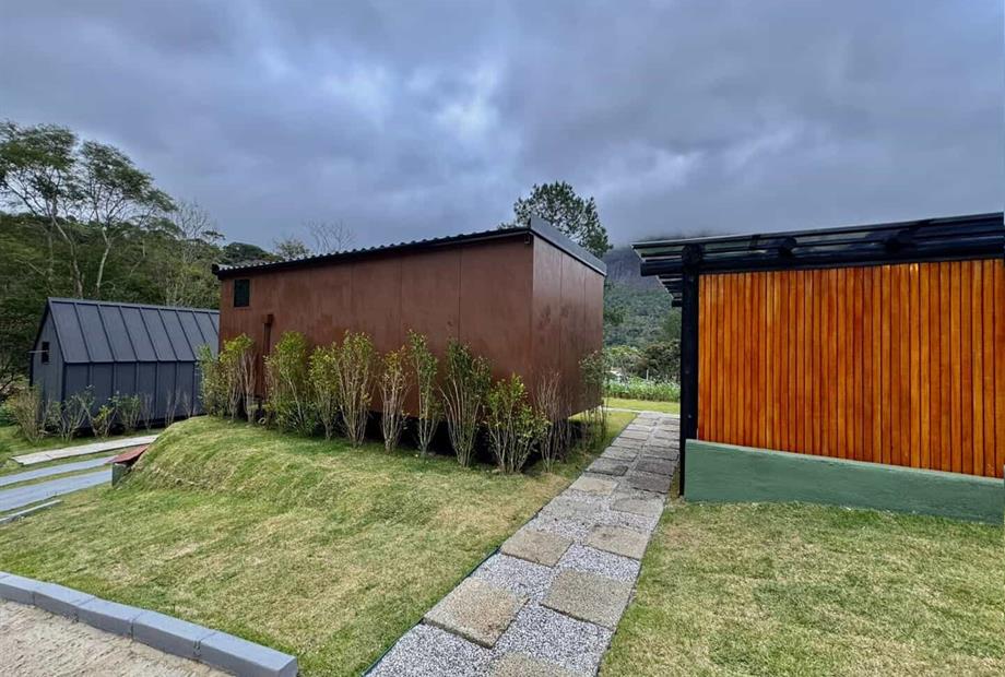 whatsapp image 2025-12-04 at 18.55.10 (2).jpeg