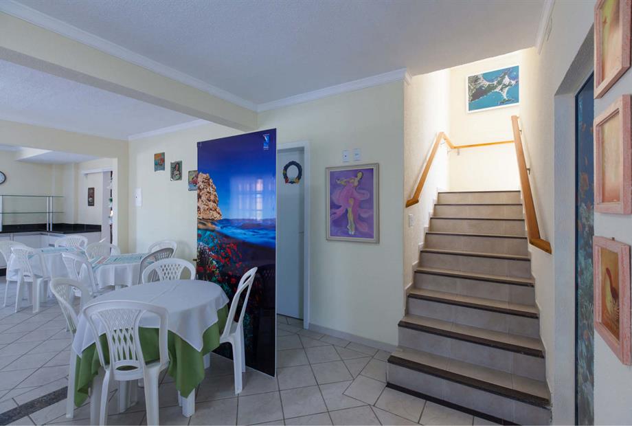 bombinhas apart hotel 2-4.jpg