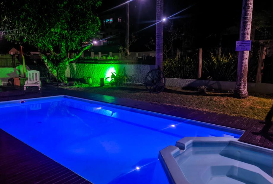 pxl_08-11-2022_20-32-39_octo (1).jpg