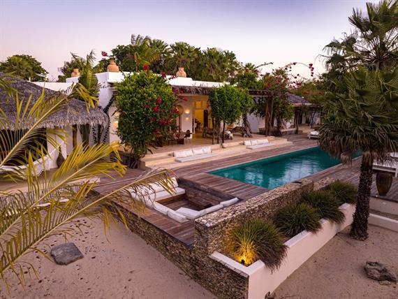 whatsapp image 2024-08-27 at 12.03.36 (9).jpeg