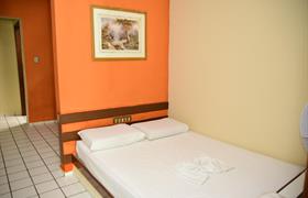 Standard  Triplo com Ventilador do Hotel Serrano