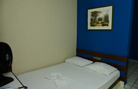 Standard  Quadruplo com ventilador do Hotel Serrano