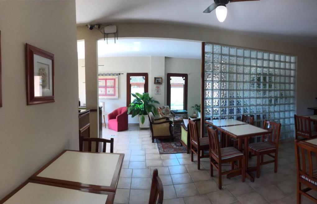 353247513.jpg