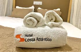 Suíte Quadruplo do Hotel Costa Atlântico
