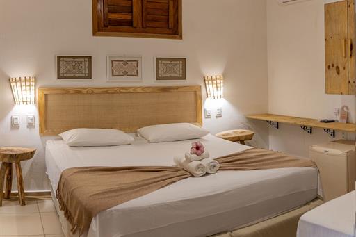 quarto 101 amplo.jpg