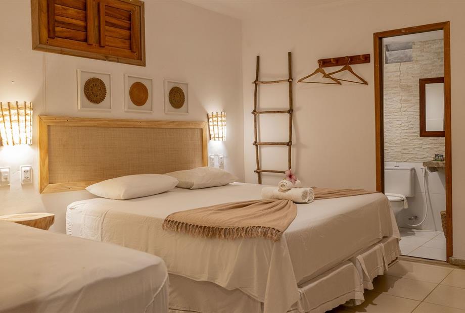 quarto 103 banheiro aberto.jpg