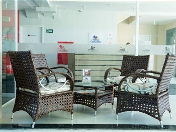 foto cadeira ilha .jpg