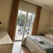 LUXO DUPLO COM VARANDA