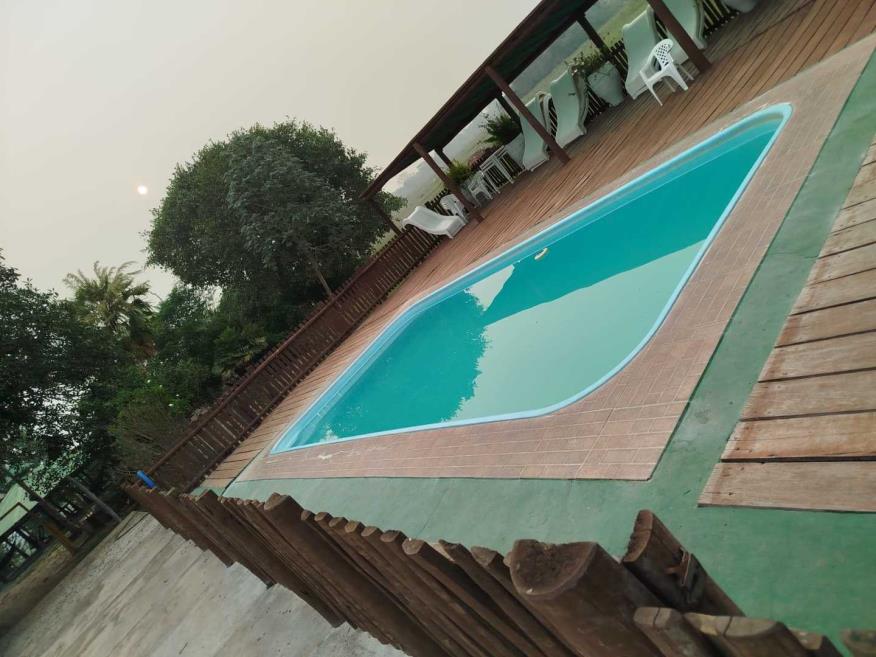 piscina (2).jpg