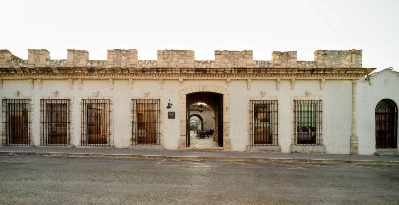 fachada-edit-min.jpg