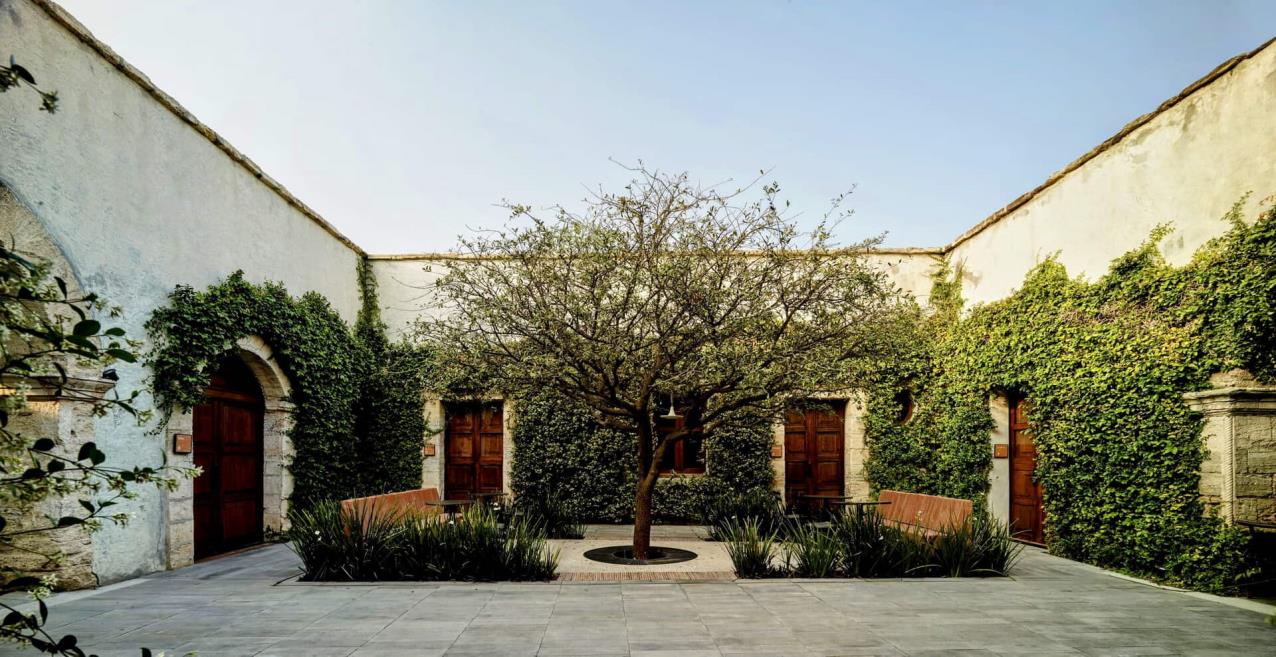 patio-edit-min.jpg