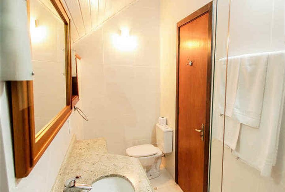 banheiro 13 - omnibees.jpg