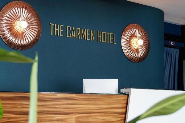 Foto 12 de The Carmen Hotel - Ocean Front by Kavia