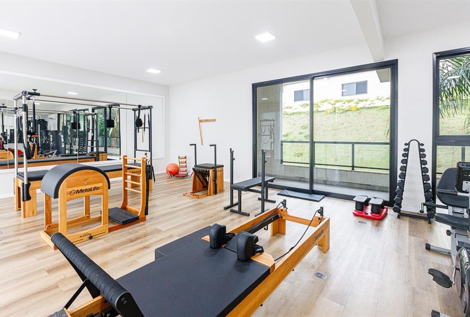 whatsapp image 2025-02-05 at 11.33.34.jpeg