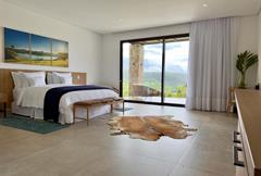 Suíte Sunset View com Banheira