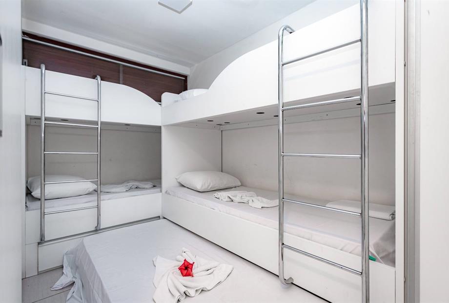 whatsapp image 2024-04-15 at 16.18.47 (2).jpeg