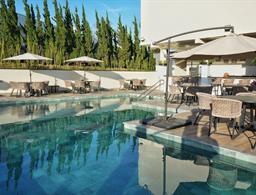 Bristol Villaggio Rosa Arujá