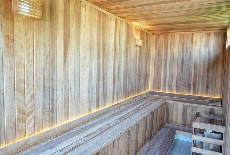 sauna.jpg