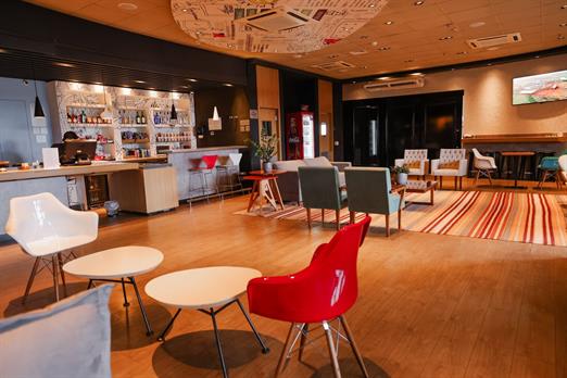 oeste plazza hotel-067 lobby recepção (23).jpg