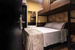 2024_10_unyhotel_igor-santiago-63_8_11zon.jpg