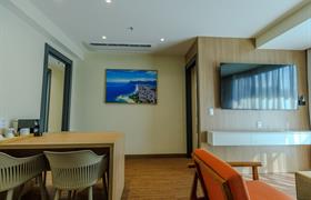 Apartamento 2 Quartos com Varanda do Anna Suites Arpoador