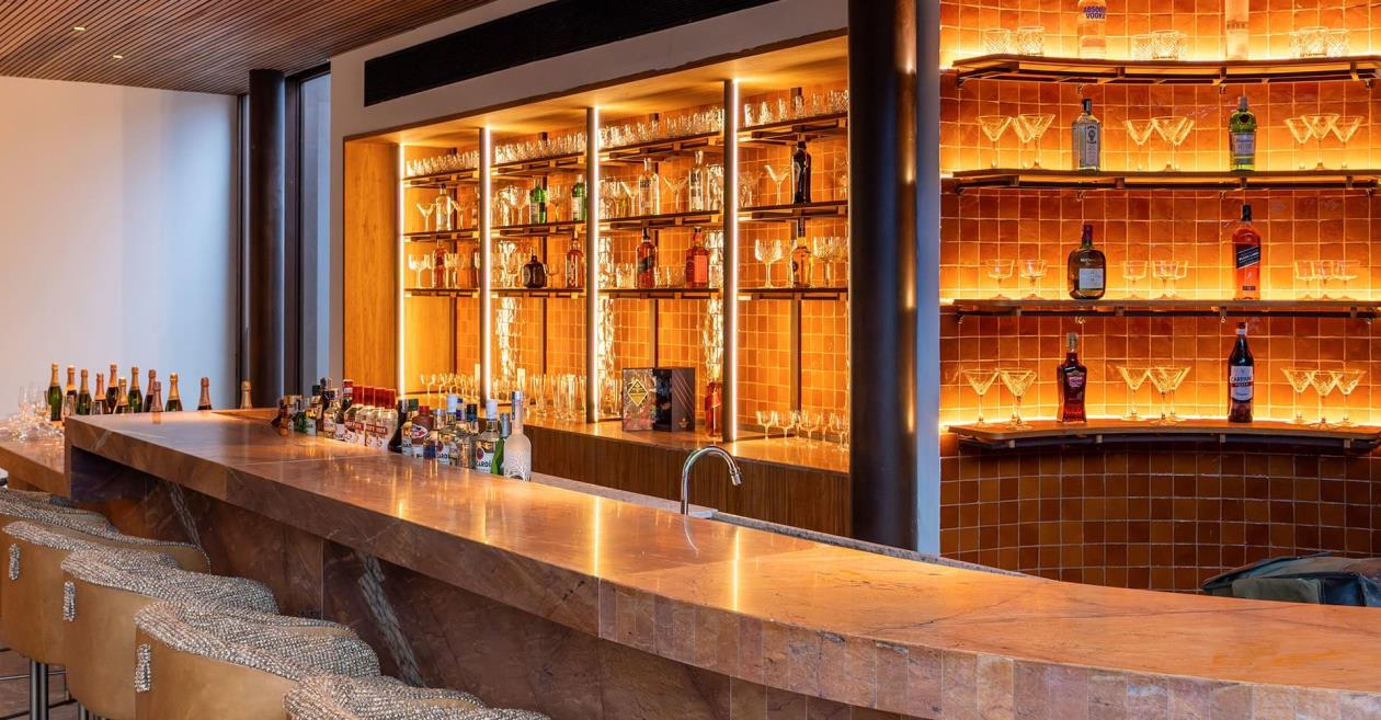 bar-piano.jpg
