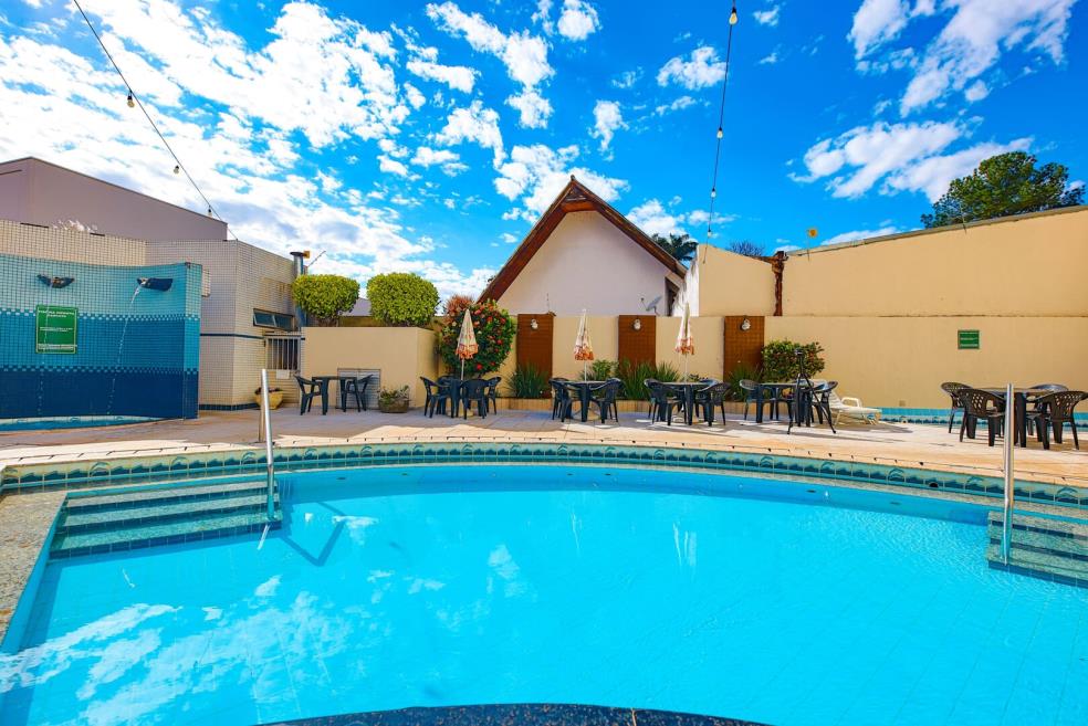 piscina5.jpg