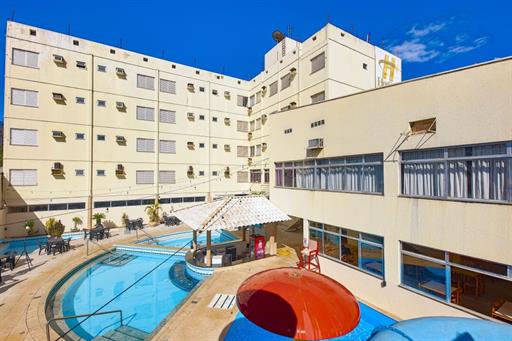 piscina2.jpg