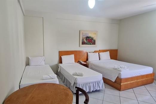 uh 1 cama de casal 2 solteiro nova angulo .jpg