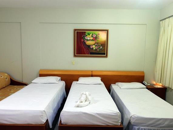 uh 3 camas solteiro.jpg