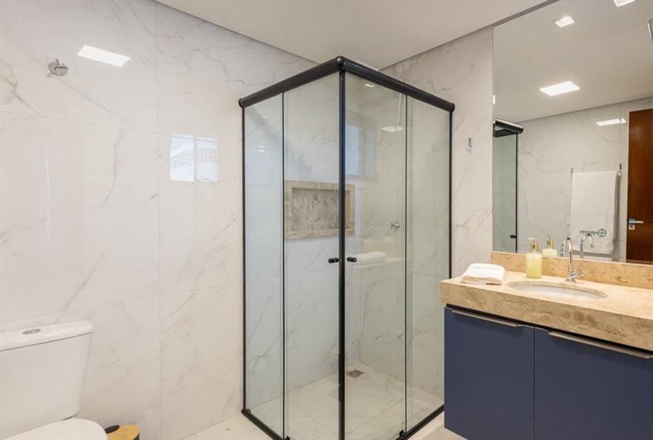 006a5677-pano large.jpeg