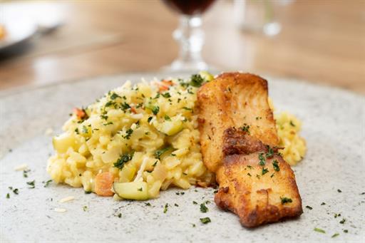 restaurante 2 omn.jpg