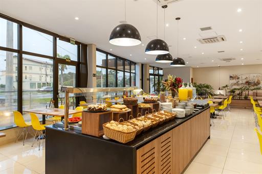 café da manhã 4 omn.jpg