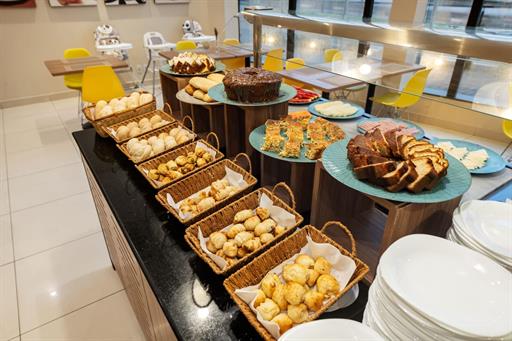 cafe da manha 1 omn.jpg