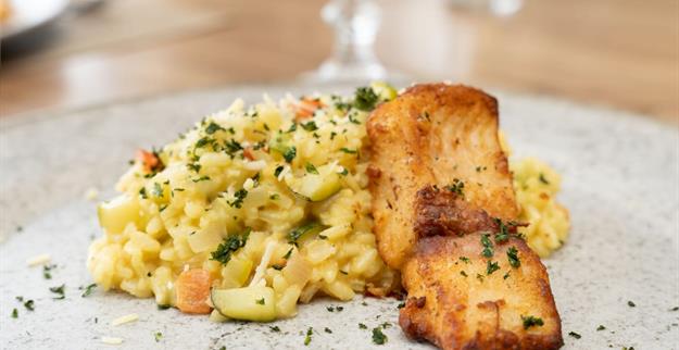 restaurante 2 omn.jpg