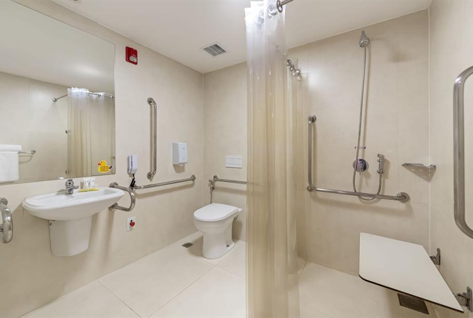 banheiro handcap omn.jpg