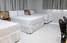 Quarto Quádruplo Clássico do Hotel Solar Paulista