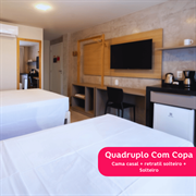 Quarto Quádruplo com Copa