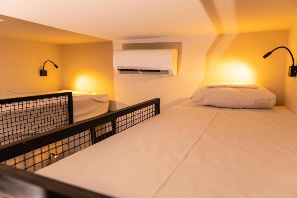 Quarto Quádruplo*-3.jpg