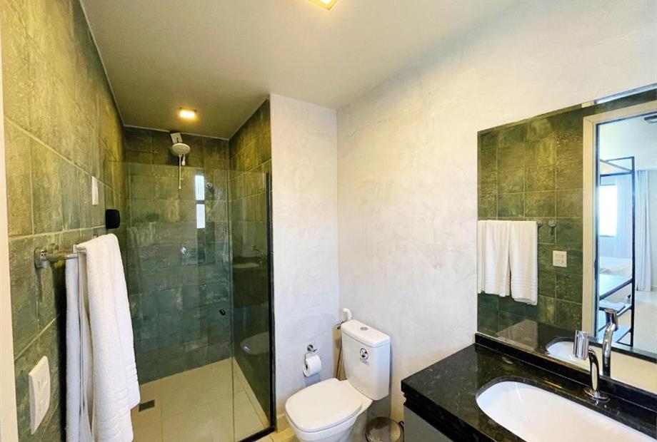 Quarto Triplo Standard com Vista do Mar-16.jpg