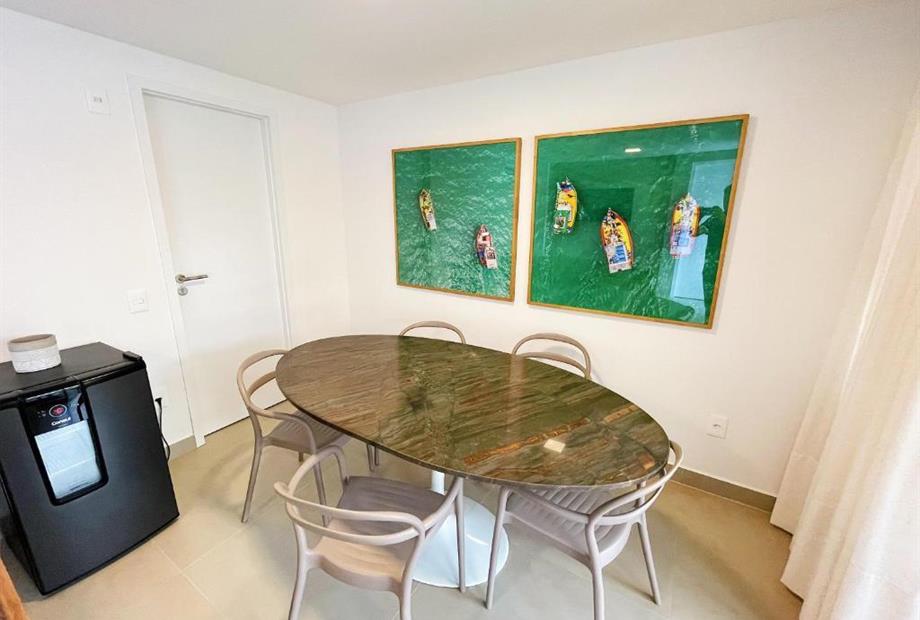 Apartamento no Térreo com 3 Suítes-2.jpg