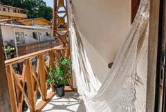 Quarto Triplo com Varanda