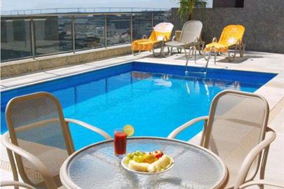 Windsor Asturias Piscina01.jpg