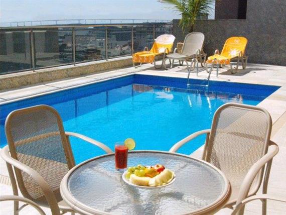 Windsor Asturias Piscina01.jpg