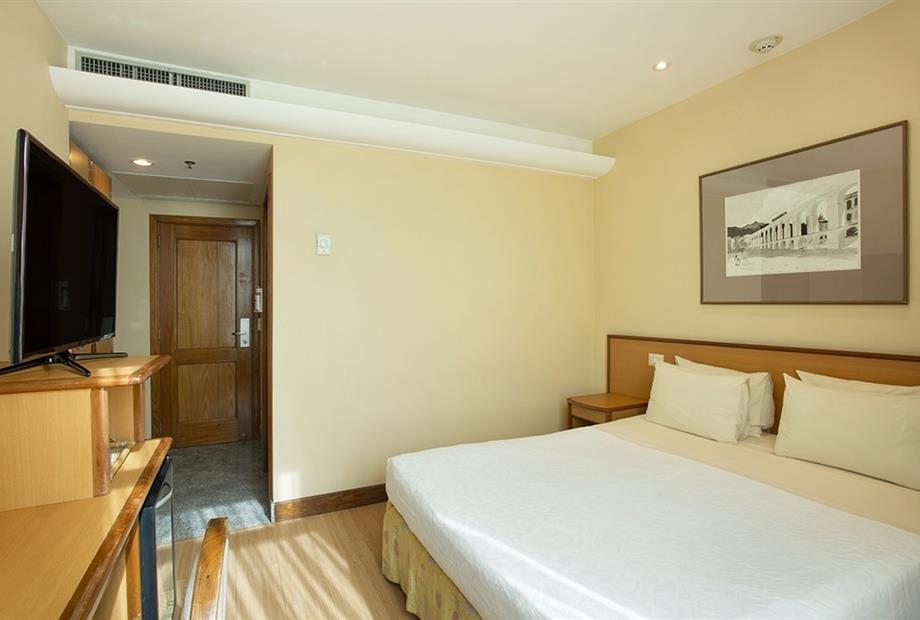 standard double w. asturias (2) baixa.jpg