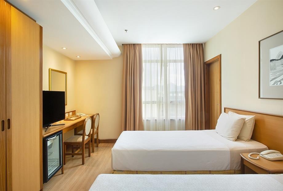 standard twin w. asturias (2) baixa.jpg