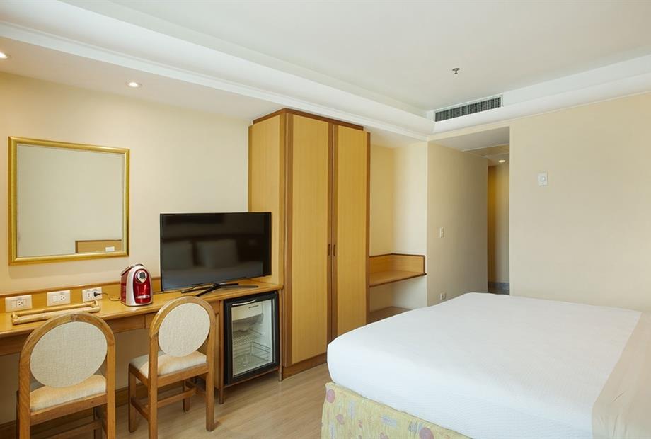 superior executivo w. asturias copiar.jpg