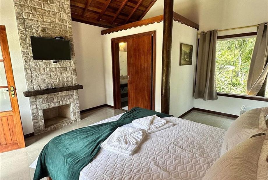 whatsapp image 2024-09-18 at 18.44.00 (1).jpeg