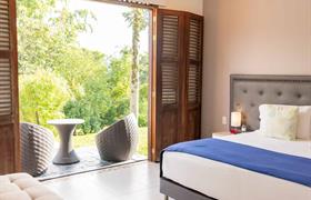 Junior Suite with Sofa Bed of LA HERENCIA HOTEL CASAS DE HUESPEDES