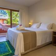 Duplo Vista Jardim com Varanda